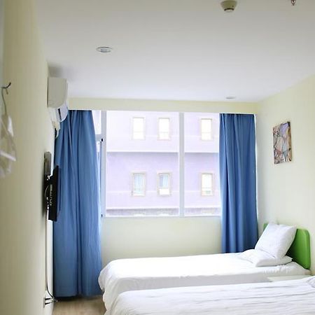 Hi Inn Shenyang Fengtian Street Bilik gambar