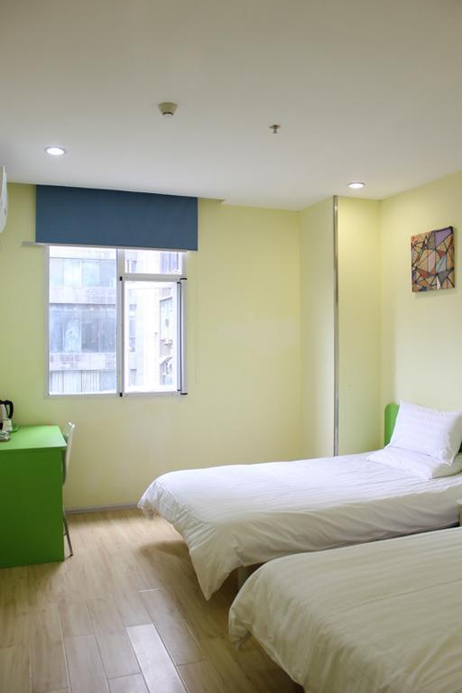Hi Inn Shenyang Fengtian Street Bilik gambar