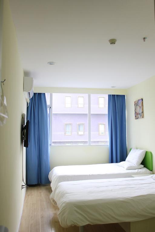 Hi Inn Shenyang Fengtian Street Bilik gambar